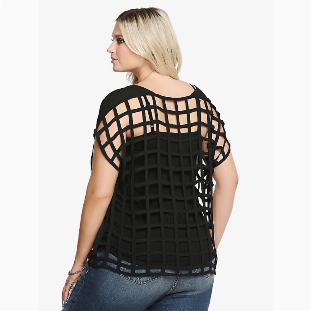 Torrid cage back chiffon blouse!!!!